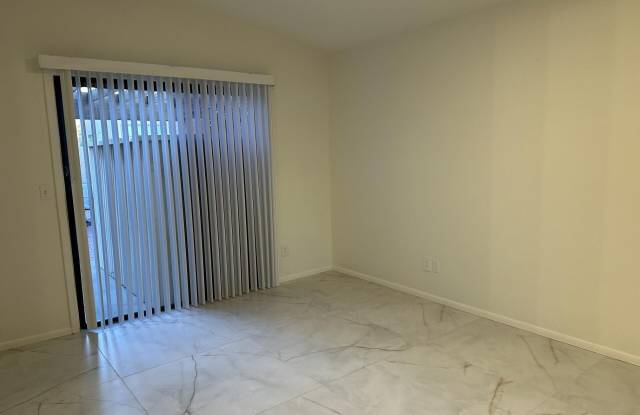 18811 N 44th Place Gallery 3