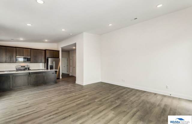 3 bed, 2 bath Patio Home Gallery 3
