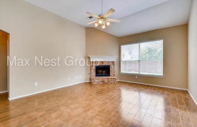 3613 Willow Springs Drive Gallery 4