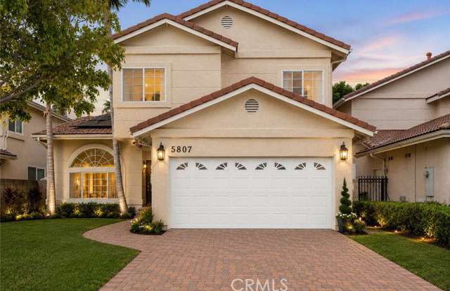 5807 Sylvia Avenue photos photos