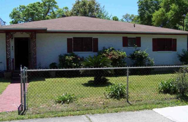 1501 W GREGORY ST - 1501 West Gregory Street, Pensacola, FL 32502