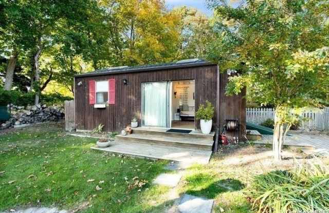 2 Hampton Avenue - 2 Hampton Street, Westhampton Beach, NY 11978