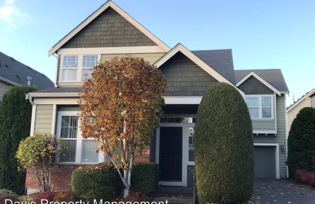 13138 NE 138th PL - 13138 Northeast 138th Place, Kirkland, WA 98034