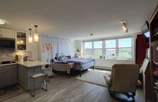 340 Main St. photos photos
