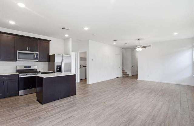 6815 Ivory Sedge Trail Gallery 3