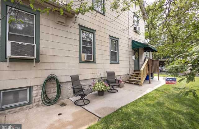 101 NEWTON AVENUE photos photos