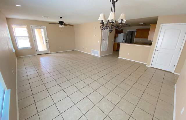11953 Mesquite Bush Gallery 3