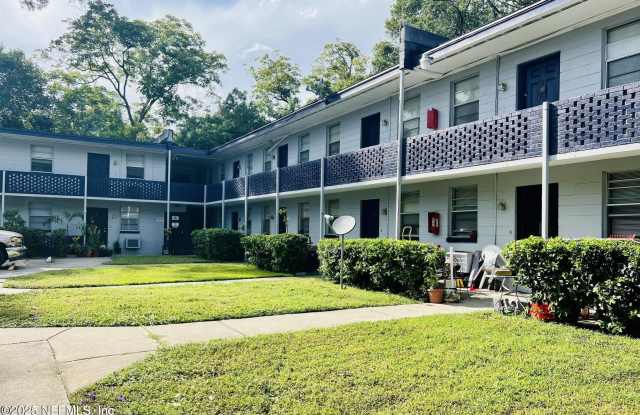 1122 WOODRUFF Avenue unit: 16 photos photos