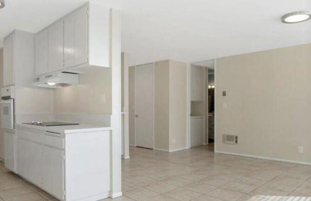 5950 Canterbury Drive Gallery 3