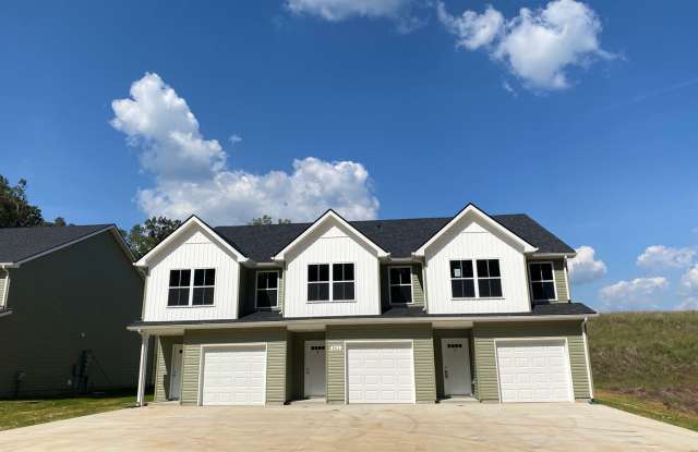 943 Center Rd photos photos