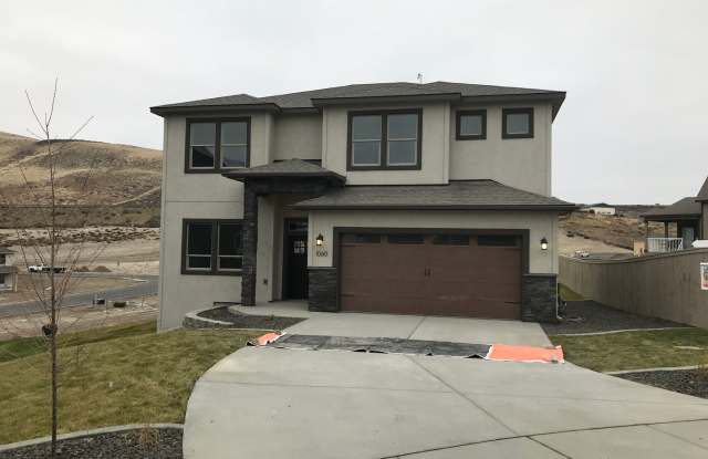 Amazing 4-bedroom home in White Bluffs! photos photos