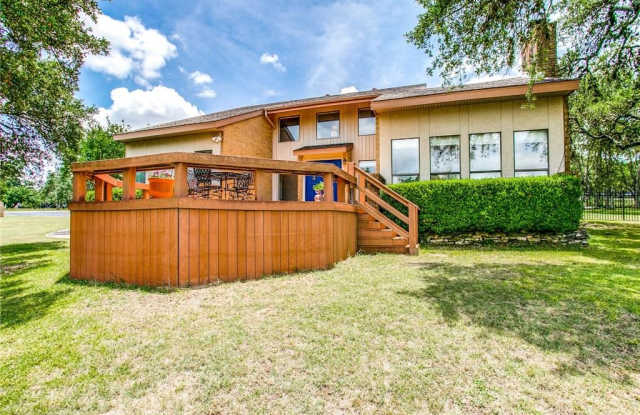 28205 Equestrian Gallery 3