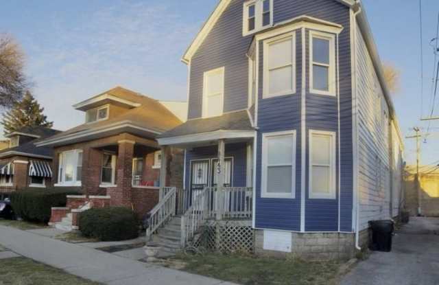 8643 S Exchange Avenue photos photos