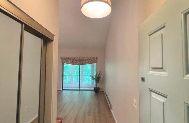 15300 PINE ORCHARD Drive Gallery 2