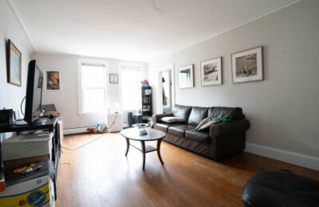 Amazing 3 bedroom apartment in Allston 9/1 photos photos