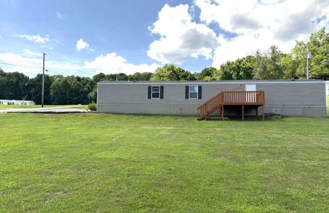 Louisville 37777 - 3 bedroom, 2 bath home - Contact Adam Sharp (865) 254-0980 photos photos