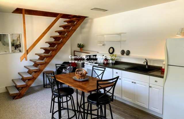 13 Huron Ave. Gallery 1
