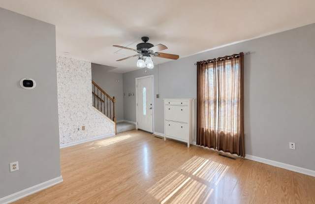 32 PROVINCIAL Parkway Gallery 3