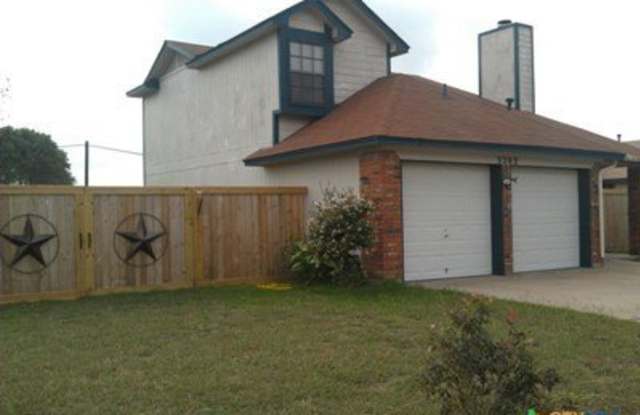 3202 Green Valley Drive photos photos