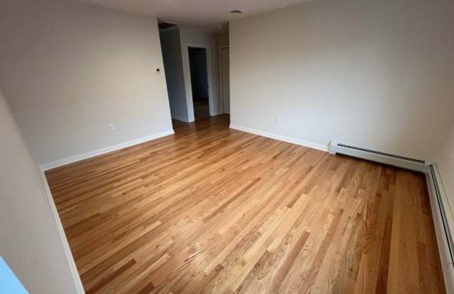 187 Lower Notch Rd - 187 Lower Notch Road, Passaic County, NJ 07424