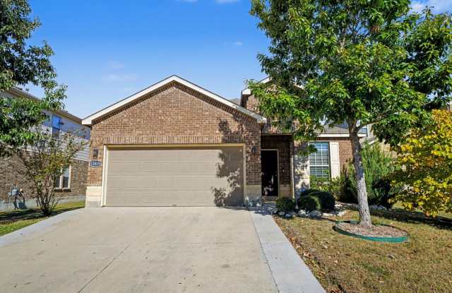 Beautiful Home in the Highly Desirable Alamo Ranch Community! - Realtor Commission: $500 photos photos