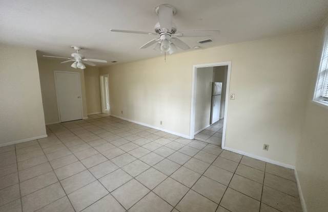 3 Bedroom Home close to VSU! Gallery 4