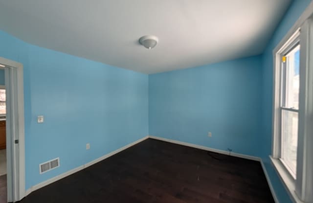 406 Wyoming Avenue - Apt #2 Gallery 4