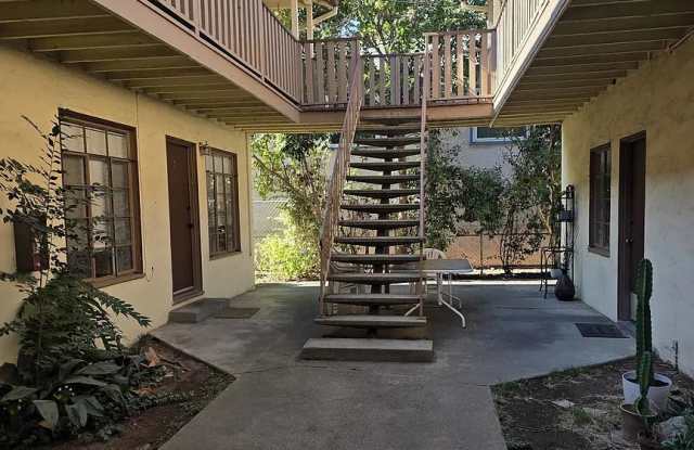 1520 25th St photos photos