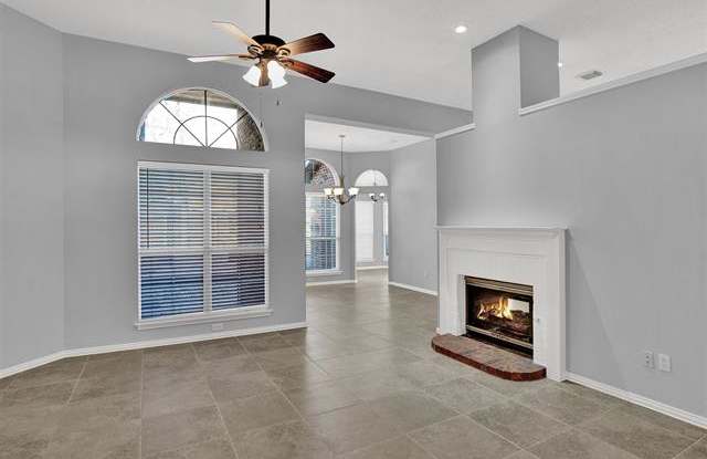 4801 Justin Drive Gallery 4