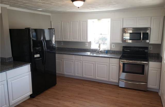 412 Longhill Drive Gallery 4