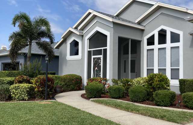 1004 Fieldstone Dr Gallery 1
