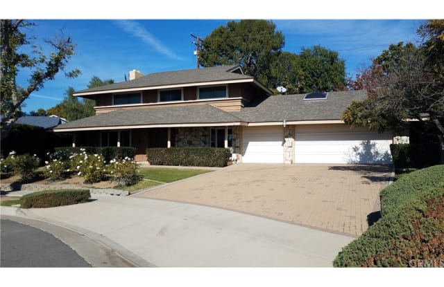 601 Dorothy Lane - 601 Dorothy Lane, Fullerton, CA 92831