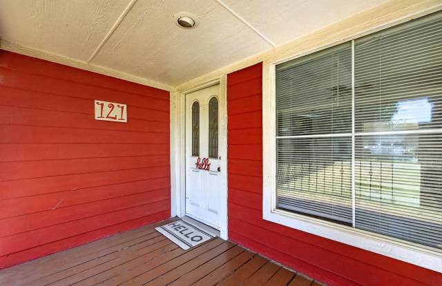 121 North Hamilton Street Gallery 3