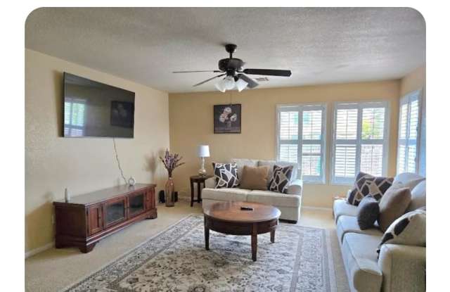 3403 Thunder Creek Drive Gallery 2
