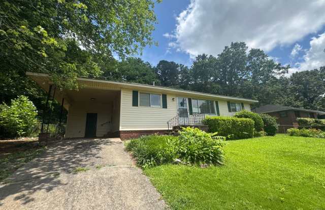 Nice 3/1 House in Lindale- $1,395 photos photos