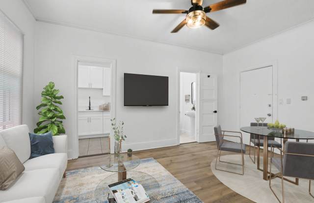 1346 4th St photos photos