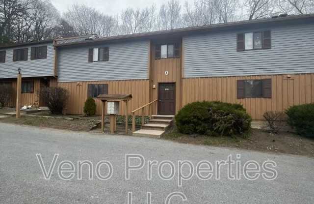 40 McIntyre St. photos photos