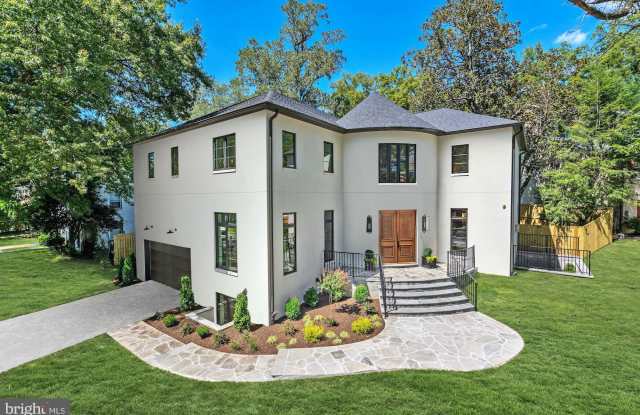 4901 KLINGLE STREET NW - 4901 Klingle Street Northwest, Washington, DC 20016