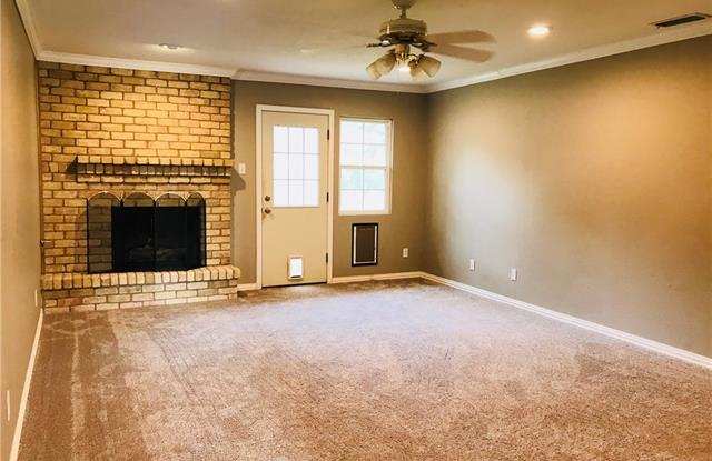 2226 Lawnmeadow Drive Gallery 2
