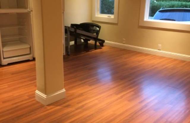1399 San Anselmo B Gallery 2