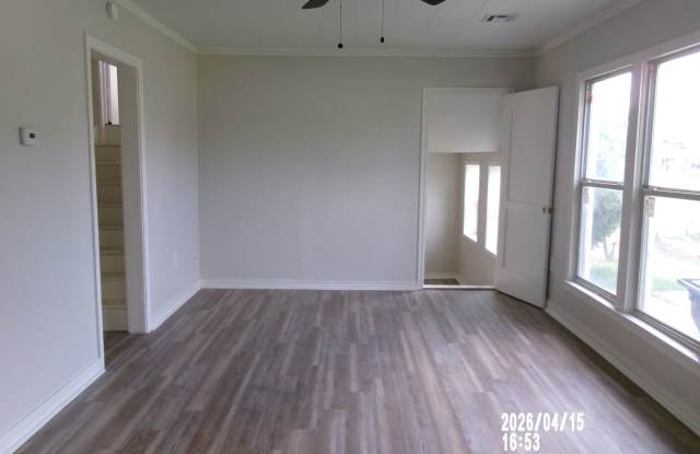 Very Nice Newly Renovated Home In Morford Neighborhood. photos photos Very Nice Newly Renovated Home In Morford Neighborhood. photos photos