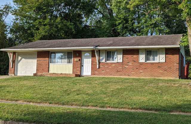 Cute 3 bedroom 1.5 bath with patio Gallery 1