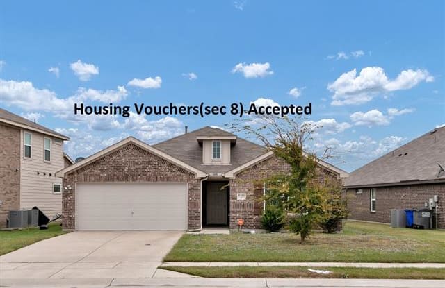 5100 Royal Springs Drive - 5100 Royal Springs Drive, Kaufman County, TX 75126