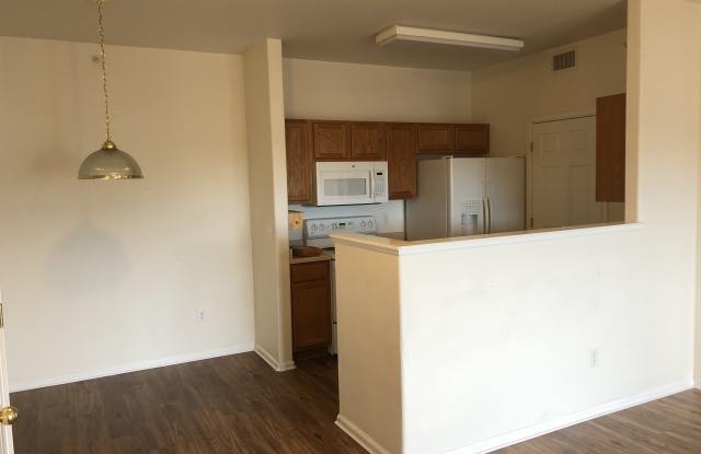 4451 S Ammons St Unit 3-303 Gallery 2