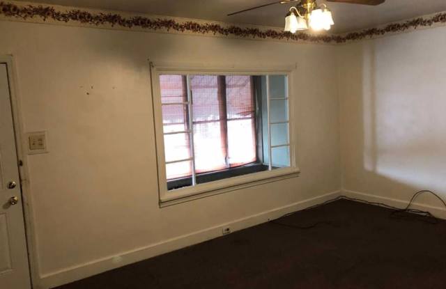 2207 Beale Ave #1 - 2207 Beale Avenue, Altoona, PA 16601
