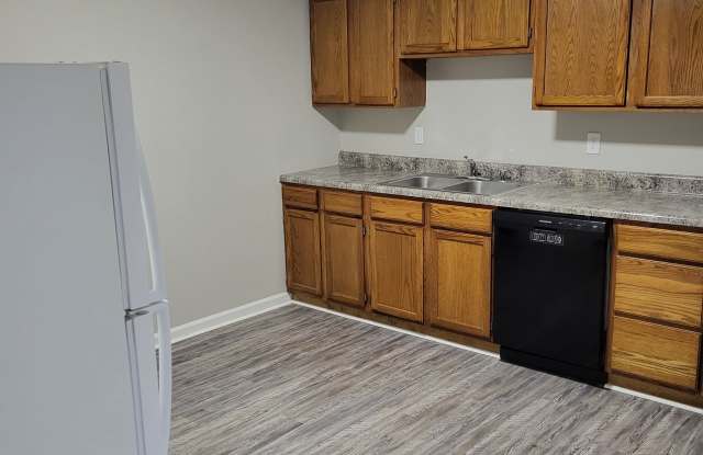 105 Manna Drive - 6 photos photos