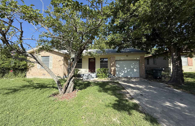1204 S 7th St. photos photos