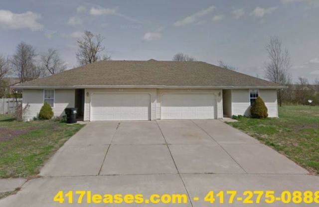 1711 E Windmill Way - 1711 Windmill Way, Republic, MO 65738