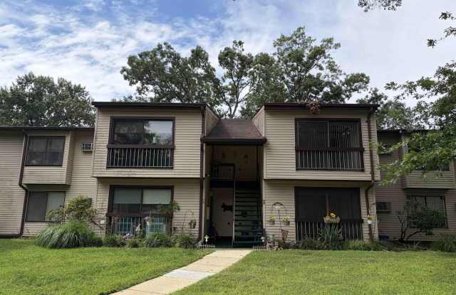 129 Amberly Drive Gallery 1