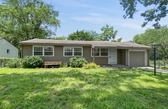 6012 N Charlotte St photos photos